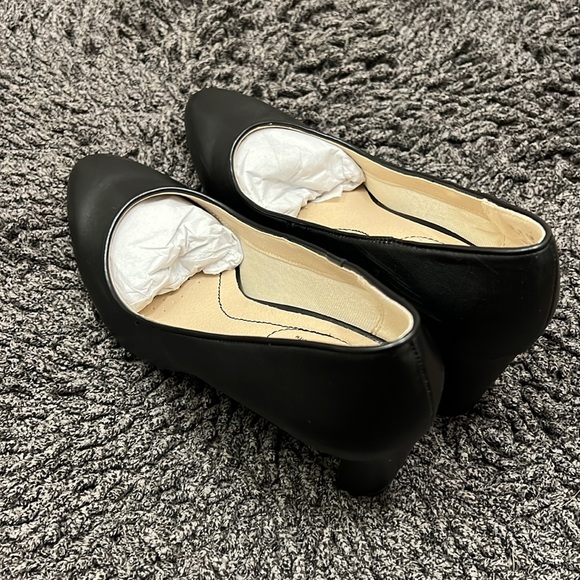 Life Stride GiGi Heels - Picture 6 of 11